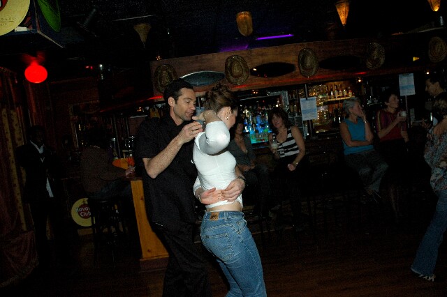 min 2006 02 19 sharkys 104